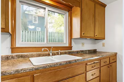 225 Hillside Avenue, Stoughton, WI 53589 - Photo 13