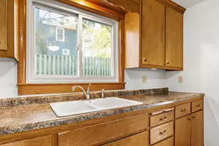225 Hillside Ave, Stoughton, WI 53589 - Photo 13