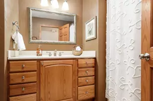 1616 Honeysuckle Ln, Janesville, WI 53546 - Photo 33