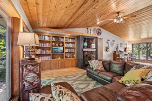 34 N Prentice St, Janesville, WI 53536 - Photo 3