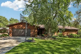34 N Prentice St, Janesville, WI 53536 - Photo 1