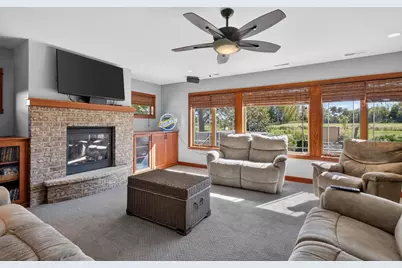 328 Vista Circle, Columbus, WI 53925 - Photo 33