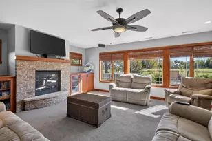 328 Vista Cir, Columbus, WI 53925 - Photo 33