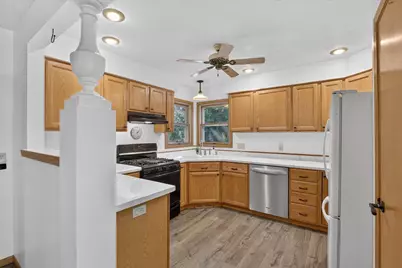 1222 E Lakeside Drive, Edgerton, WI 53534 - Photo 9