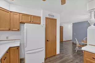 1222 E Lakeside Dr, Edgerton, WI 53534 - Photo 11