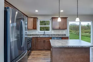 751 S Sugarpine Way, Elkhorn, WI 53121 - Photo 15