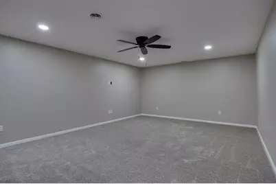 751 S Sugarpine Way, Elkhorn, WI 53121 - Photo 27
