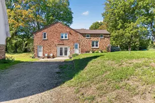 559 Shearer St, Edgerton, WI 53534 - Photo 3