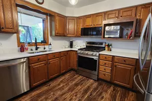 5810 Forest Preserve Rd, Rockton, IL 61072 - Photo 13
