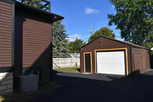 381 E 2nd St, Fond du Lac, WI 54935 - Photo 21