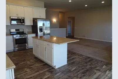 4424 Dublin Drive, Janesville, WI 53546 - Photo 7