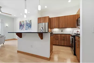 614 W Doty Street #401, Madison, WI 53703 - Photo 3