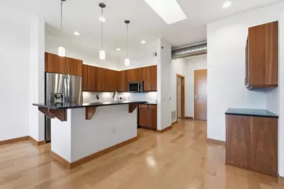 614 W Doty Street #401, Madison, WI 53703 - Photo 7