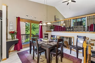 1828 Buckingham Road, Stoughton, WI 53589 - Photo 3