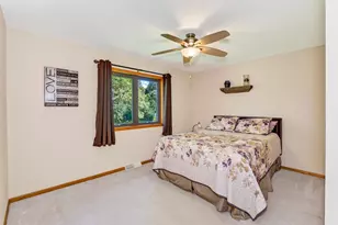 1828 Buckingham Rd, Stoughton, WI 53589 - Photo 15