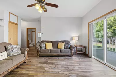 704 Riverview Court, Jefferson, WI 53549 - Photo 7