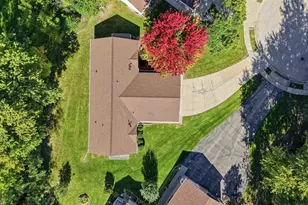 704 Riverview Ct, Jefferson, WI 53549 - Photo 37