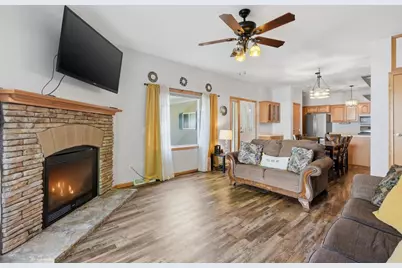 704 Riverview Court, Jefferson, WI 53549 - Photo 5