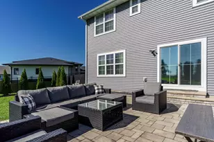 3185 S Jackdaws Dr, Beloit, WI 53511 - Photo 57