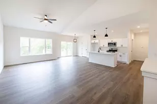 2540 Westwood Dr, Beloit, WI 53511 - Photo 3