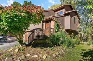 15 Hickory Hollow Dr, Madison, WI 53705 - Photo 1