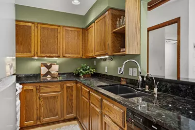 15 Hickory Hollow Drive, Madison, WI 53705 - Photo 11