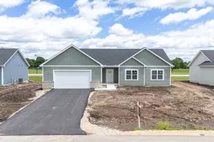 2548 Westwood Dr, Beloit, WI 53511 - Photo 1