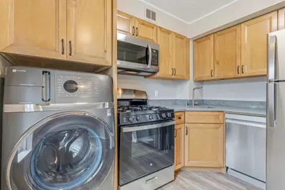 24 Sherman Terrace #6, Madison, WI 53704 - Photo 15