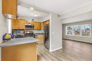 24 Sherman Terrace, Madison, WI 53704 - Photo 9