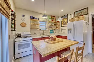 605 W Olin Ave, Madison, WI 53715 - Photo 13