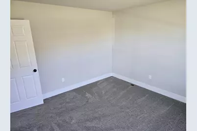 305 Cherry Street, Edgerton, WI 53534 - Photo 37