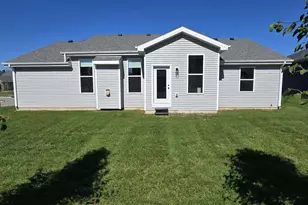 305 Cherry St, Edgerton, WI 53534 - Photo 59