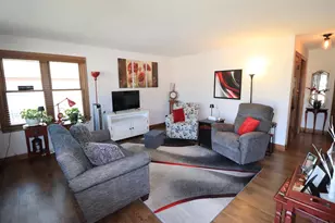 3627 Tripp Rd, Janesville, WI 53547 - Photo 9