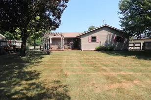 3627 Tripp Rd, Janesville, WI 53547 - Photo 29