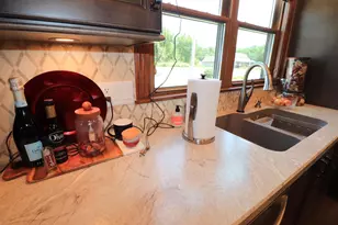 3627 Tripp Rd, Janesville, WI 53547 - Photo 5
