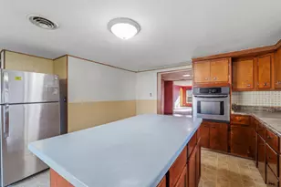 116 Pearl St, Beaver Dam, WI 53916 - Photo 5
