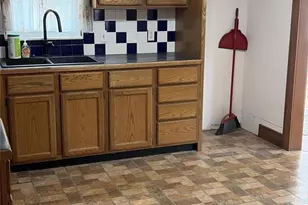 206 N Marietta St, Verona, WI 53593 - Photo 9