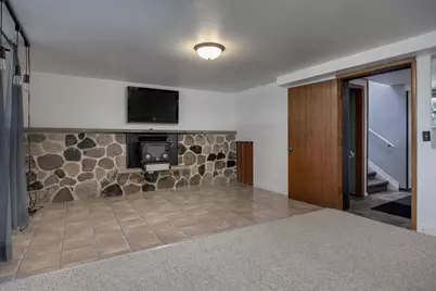 908 Roby Road, Stoughton, WI 53589 - Photo 25
