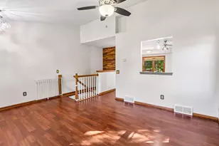 6 Buhler Ct, Madison, WI 53704 - Photo 3