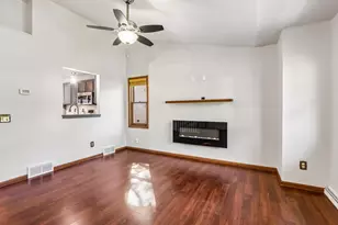 6 Buhler Ct, Madison, WI 53704 - Photo 3