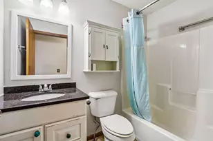 6 Buhler Ct, Madison, WI 53704 - Photo 19