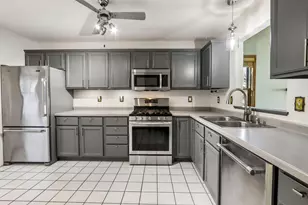 6 Buhler Ct, Madison, WI 53704 - Photo 7