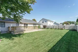 4500 Red Tail Ln, Janesville, WI 53546 - Photo 33