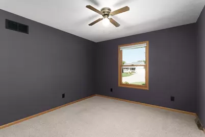 4500 Red Tail Lane, Janesville, WI 53546 - Photo 17