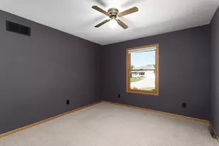 4500 Red Tail Ln, Janesville, WI 53546 - Photo 17
