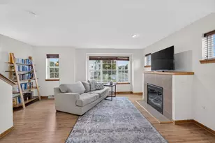 3801 Design Pass, Madison, WI 53719 - Photo 3