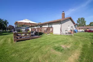 532 Santa Maria Dr, Arlington, WI 53911 - Photo 33