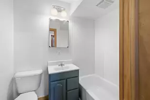 714 8th St, Baraboo, WI 53913 - Photo 9