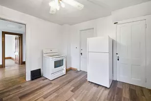 714 8th St, Baraboo, WI 53913 - Photo 15