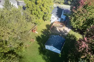 714 8th St, Baraboo, WI 53913 - Photo 33